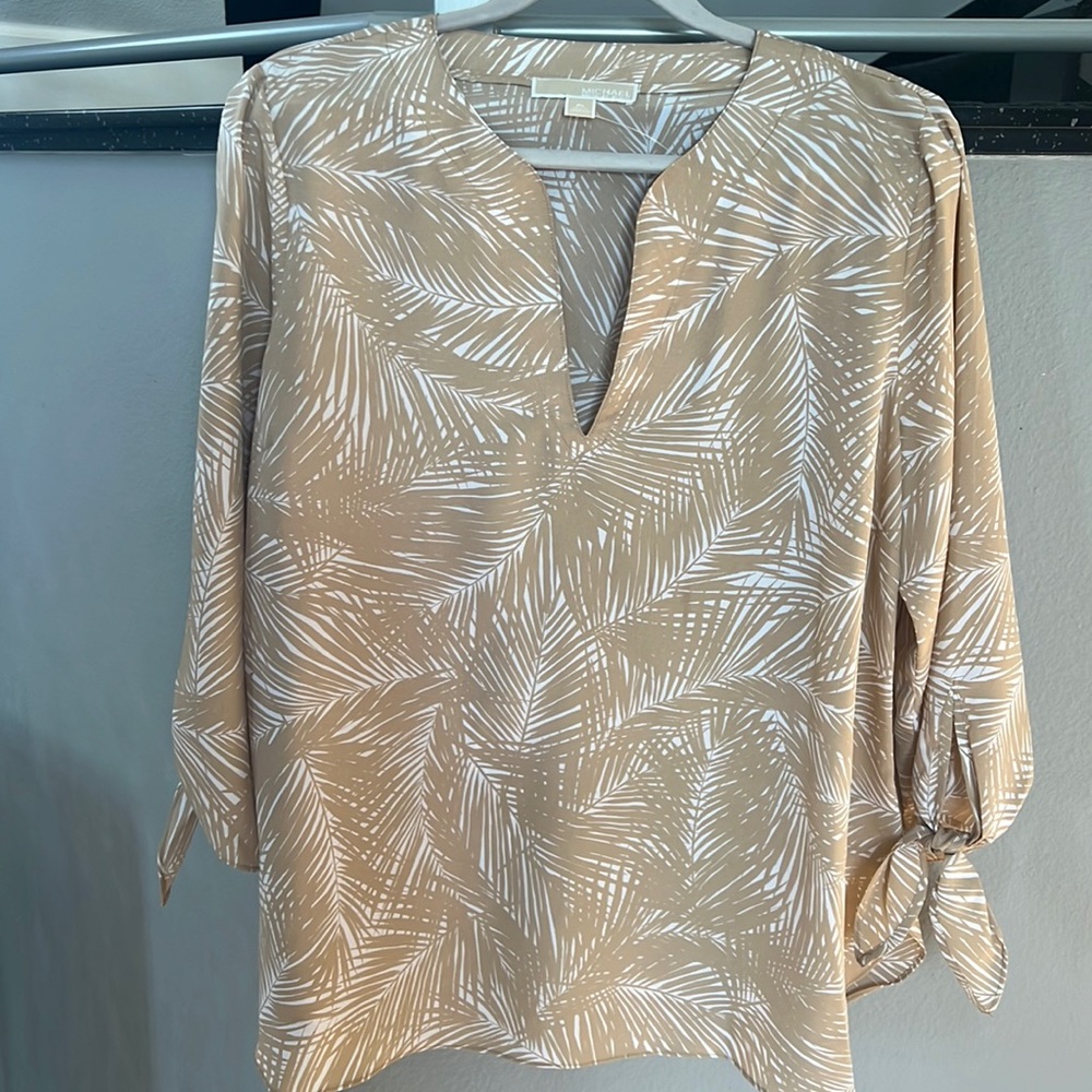 Michael Kors XL top EUC